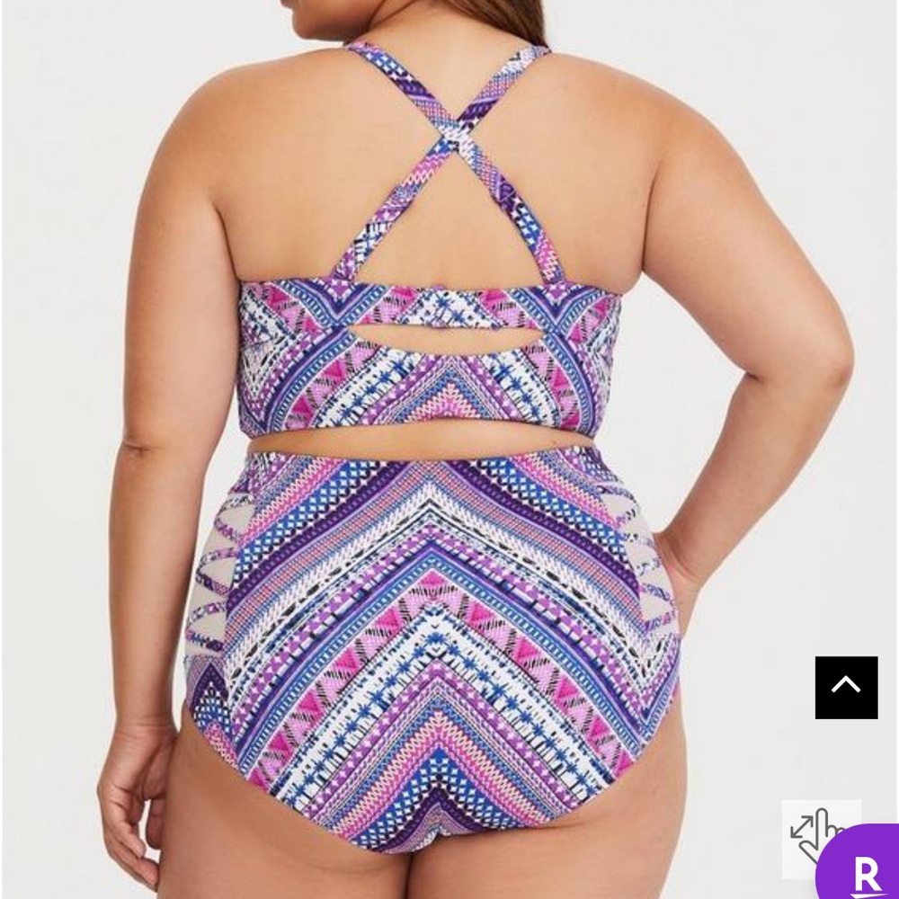 Torrid Underwire Push-Up Strapless Bikini Top & Swim Bottom - Picture 3 of 4